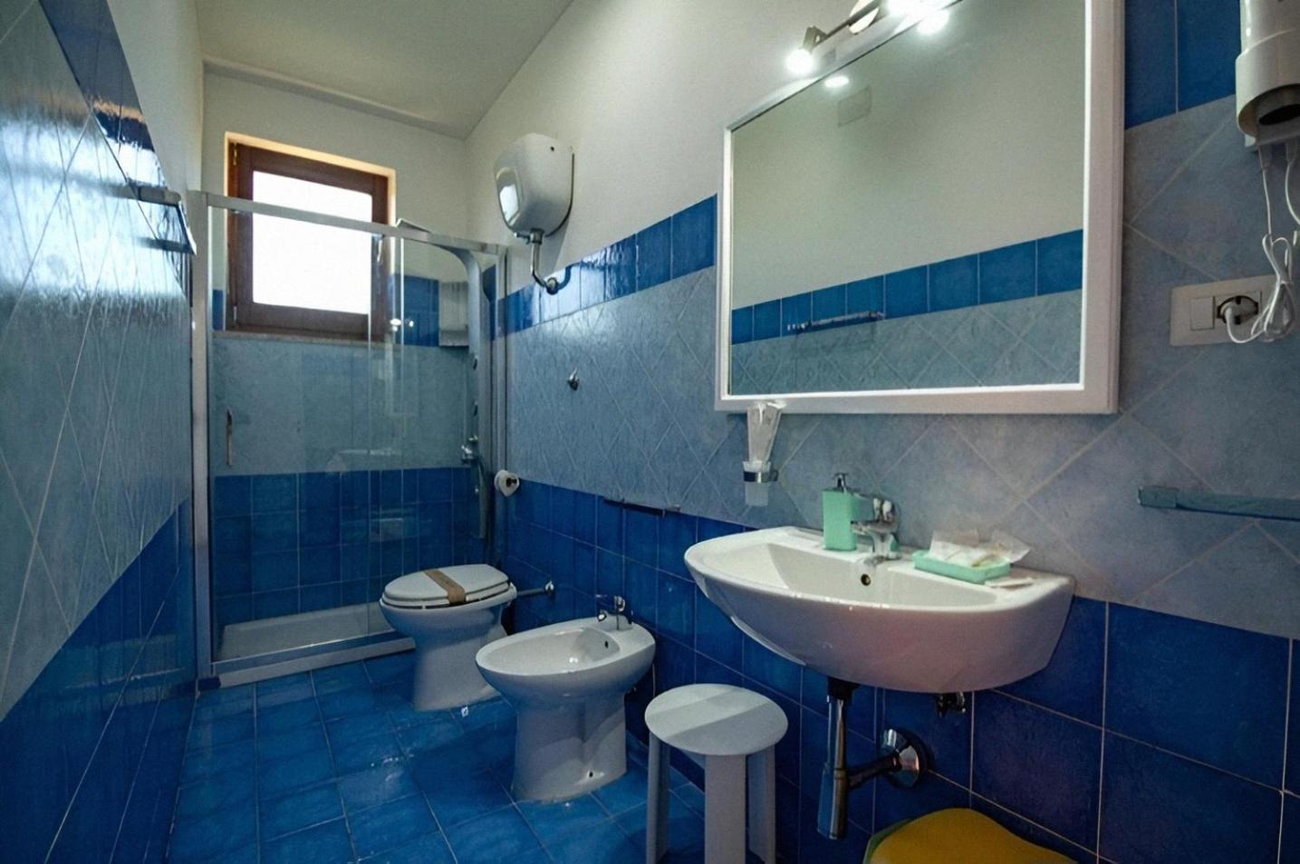 Sonnino B&B Procida Bagian luar foto