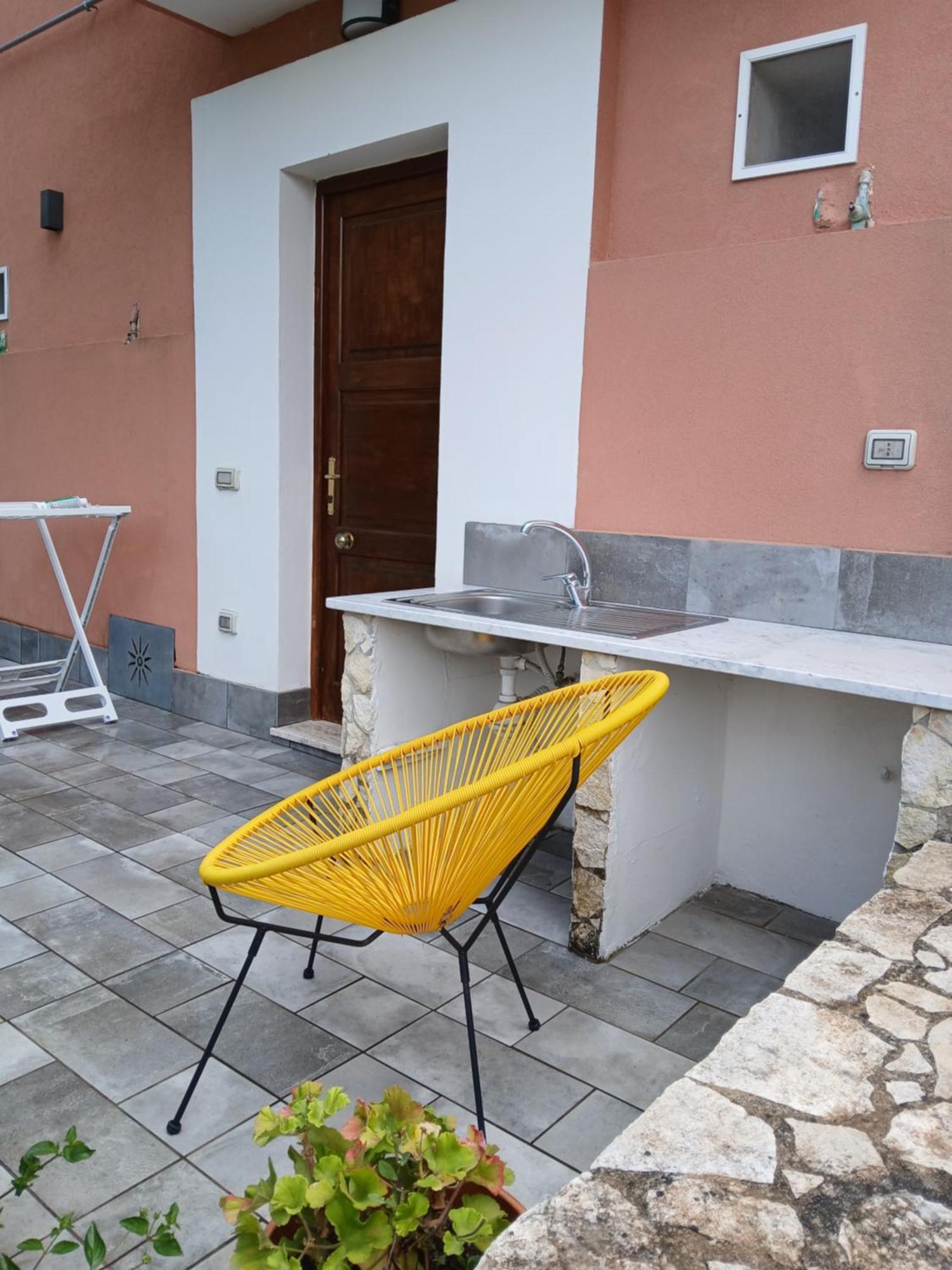 Sonnino B&B Procida Ruang foto